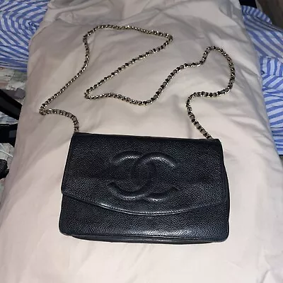 Chanel Vintage Caviar Wallet On Chain • $1400