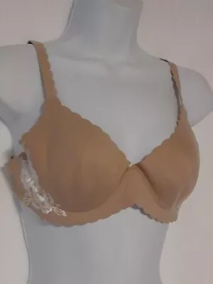 Victoria's Secret 34C Bra Very Sexy Semi Lined Full Coverage Angels Embrace • $12.99