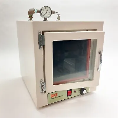 Napco Scientific Model 5831 35-200C 120V 550W Benchtop Laboratory Vacuum Oven • $369.99