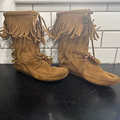 Minnetonka  Fringe Moccasin Boot Women’s Size 8 Light Brown Suede Lace Up NWOB • $45