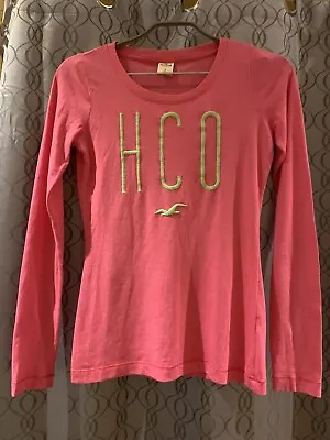 $14.50 • Buy Hollister Hot Pink Long Sleeve Tee Green Emroided Writting Size 8