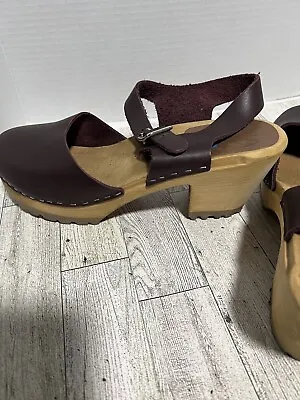 MIA Swedish ABBA Wine Leather Wood Clogs Size10 EU40 Burgundy Maroon Buckle • £36.16