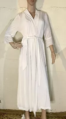 LA PERLA Soft Rayon White Long Robe Size 2 (M-L) Netted Trim 3/4 Sleeve • $85