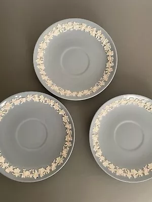 £29 • Buy ANTIQUE WEDGWOOD OF ETRURIA & BARLASTON EMBOSSED QUEENSWARE SAUCER PLATE X 3