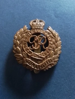 £10 • Buy WW2 Era Royal Engineers Brass Cap Badge British Military Corps King's Crown 