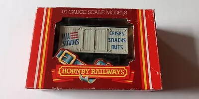 Hornby OO Gauge R725 -  Smiths Foods  Closed Van • £5.99