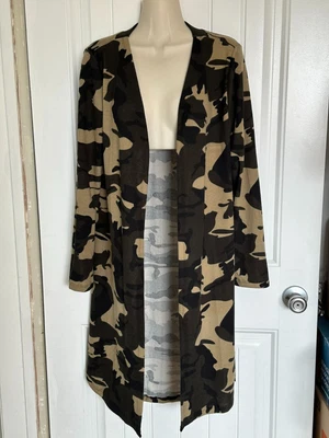 £14.59 • Buy Camo Womens Medium Open Front Sweater Long Vest Coverlet Cardigan