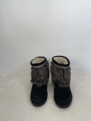 Minnie Tonka Furtop Boots Sz7 Black Suede Exc Cond • $24