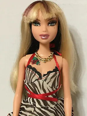 Barbie My Scene Junglicious Salon Safari Delancey Doll Twist Dark Hair Tattoo • $149.98