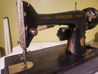 Singer 1941 Vintage Sewing Machine Electric 66-16 W/Case 1941 Great For Leather • $180