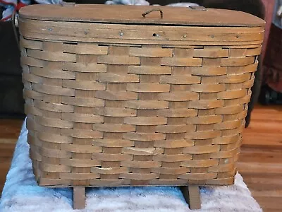 Longaberger Footed Magazine Basket With Attached Lid • $30