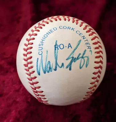 Wade Boggs  Autographed Bobby Brown Rawlings AL Baseball • $37.50