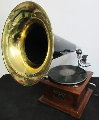 Victor Ll Phonograph With Brass Bell Horn Hump Back Circa 1905 Fully Restored • $2595