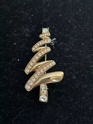 Monet Rhinestone Gold Tone Christmas Tree Brooch Pin Vintage Ribbon Zig Zag DF52 • $8