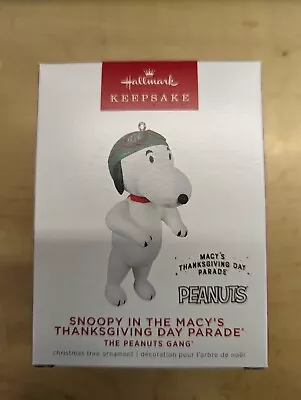 2022 Hallmark Keepsake Snoopy In The Macy's Thanksgiving Day Parade Ornament • $8.99