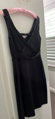 $19 • Buy Classic Little Black Dress -  Silk Jigsaw Size 8