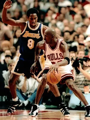 Kobe Bryant And Michael Jordan UNSIGNED 8X10 Photo (L) • $5.79