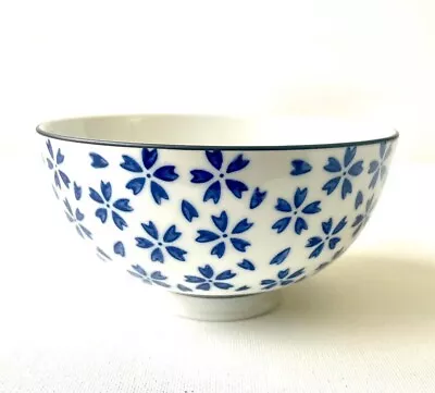 Beautiful Rice Noodle Bowl Quality! Blue & White Floral Design Mint Condition • £7.95