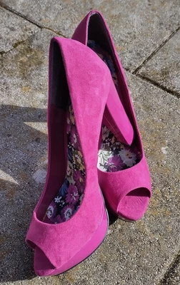 £20 • Buy Next Size 6.5 Magenta Super High Platform Open Toe Slip In Shoes