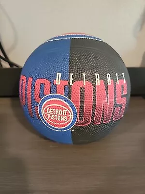 Detroit Pistons Mini Basketball Spalding Rare Vintage Basketball • $30