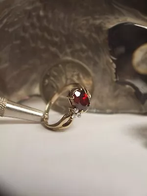 375 Yellow Gold Ladies Red Garnet & Zirconia Dress Ring - Size : P • $168.95