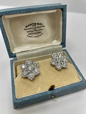 £3500 • Buy 18ct White Gold Large 2.1ct Diamond Cluster Flower Stud Earrings