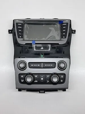 NEW Chevrolet Caprice WM PPV Series 2 IQ Headunit Stereo Radio Fascia 92268061 • $399.60