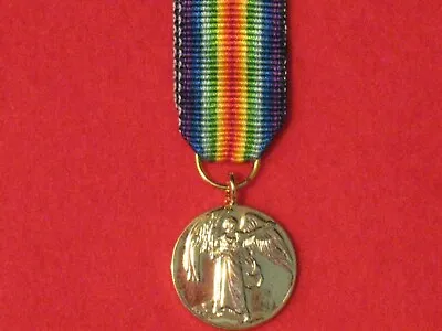 Miniature World War 1 Victory Medal In Mint Condition With Ribbon • $14.18