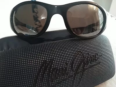 Maui Jim MJ142-02 Volcano Black Frame Polarized Grey Lens W/ Case PERFECT VIEW! • $349