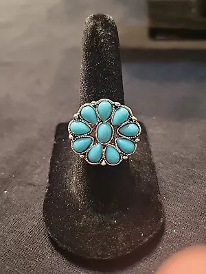 Vintage Turquoise Southwestern Ring-Size 6 • $8