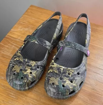 NWOB CROCS Shayna Mary Jane Slip On W9 Real Tree Print RARE $80 Casual Camping • $39.99