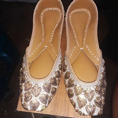 Punjabi Jutti Khussa Shoes Wedding Shoes Bridal Shoes Mojari Flat Shoes Jooti 36 • $19.99