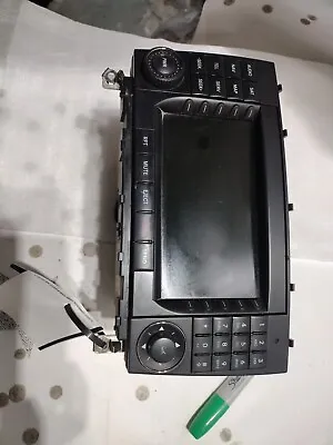  👍 Mercedes W211 E350 E550 Ml350 Cl500 Command Head Navigation Radio Cd Oem  • $475