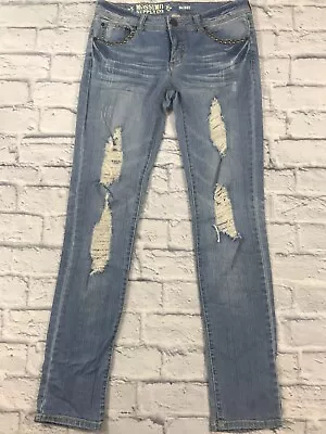 Mossimo Jeans Skinny Destroyed Size 9 Light Wash Rivit Pockets Stretch Denim • $10