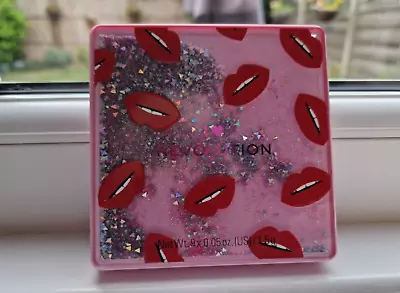 I Heart Revolution Makeup Eyeshadow Palette - Glitter Lips Case • £5.99