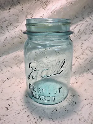 Vintage 1 Pint Blue Green Ball Perfect Mason Canning Jar W/ Repousse Lid • $6.95