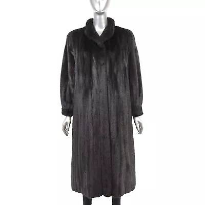 Ranch Mink Coat- Size S • $495