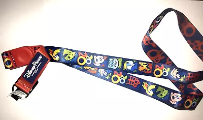 Disney Park Colorful 2020 Mickey And Friends Reversible Lanyard NEW • $10.95