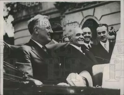 1936 Press Photo President Roosevelt Dr Terra Agradecen Greeted In Montevideo • $16.99