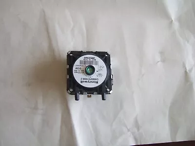 Honeywell Air Pressure Switch C4065FH 1008:2 Potterton Supprima • £12