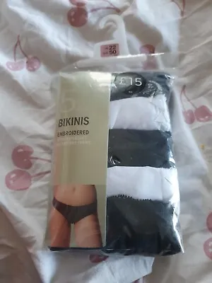 Marks & Spencer 5 Pairs Pants Bikinis Supersoft Microfibre Underwear Size 22 • £12