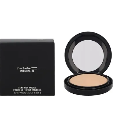 M•A•C Mineralize Skinfinish Natural - Medium Dark 10 G / 0.35 Oz • $31.99