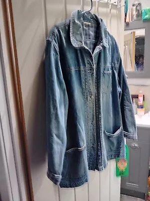 Women's Berkertex Blue Denim Jacket Button Fasten Thigh Length Size 20 • £16