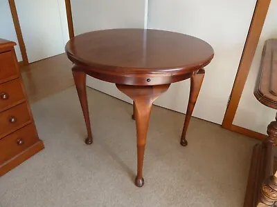 $100 • Buy Antique Round Sidetable