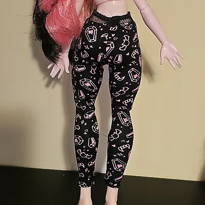 Monster High Draculaura Doll Creepover Party Black Coffin Leggings Fashions New • $5.99