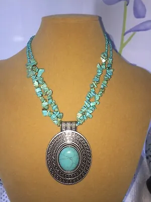 $24.99 • Buy Turquoise And Silver Tone Statement Necklace 17 - 20in