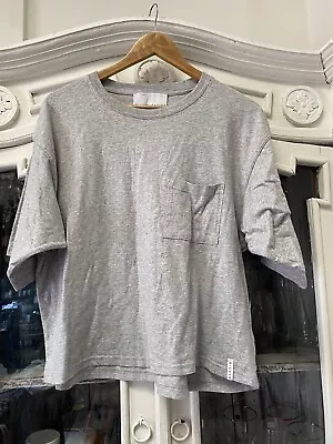 D-Luxe Basics Decjuba Womens Logo T-Shirt Tee Size M Grey Ladies Short Sleeve • $15.99