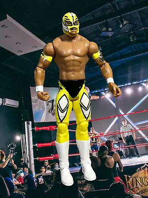 Rey Mysterio 2011 Mattel WWF WWE Wrestling Figure Yellow Pants • $6.98