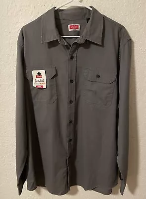 Wrangler Mens Button Long Sleeve Epic Soft Twill Woven Shirt Gray Size Large NWT • $18.74