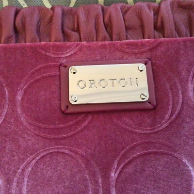 $89.95 • Buy Oroton Clutch Bag, Signature O  Pink Luxe  Velvet With Leather Trim Bag , VGC
